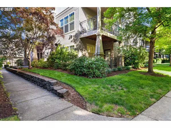 Hillsboro, OR 97006,622 NE Garswood LN