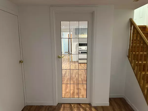 Brant, ON N3S 7B6,16 Rowanwood AVE