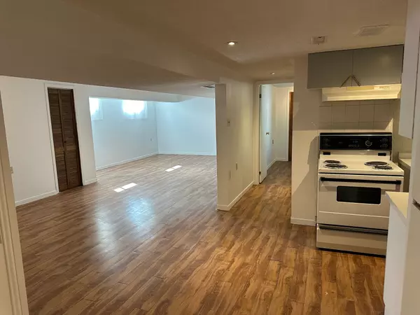 Brant, ON N3S 7B6,16 Rowanwood AVE