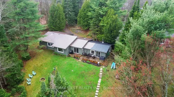 1017 Rays LN, Minden Hills, ON K0M 2K0