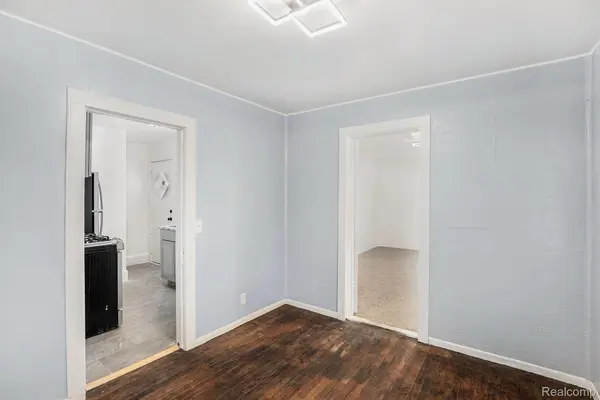 1119 Lakeview ST, Waterford Charter Township, MI 48328