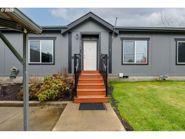 91474 RAILROAD RD, Warrenton, OR 97146