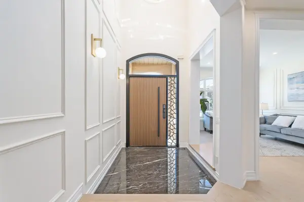 3352 Petrie WAY, Oakville, ON L6L 6V8