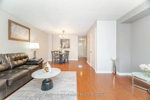 51 Softneedle AVE, Brampton, ON L6R 1K7