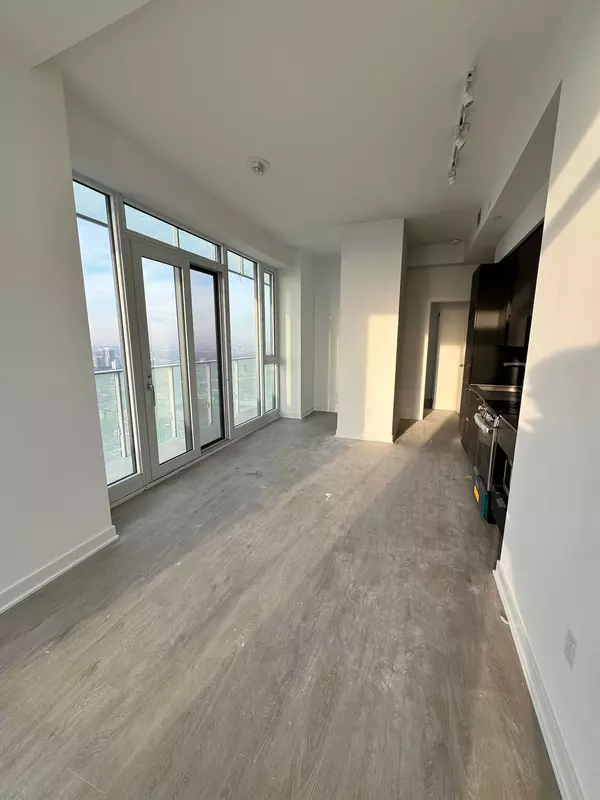 Mississauga, ON L5B 0M3,3900 Confederation Pkwy #5409