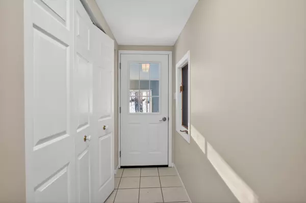 Frontenac, ON K0H 1W0,3961 Waterfall LN