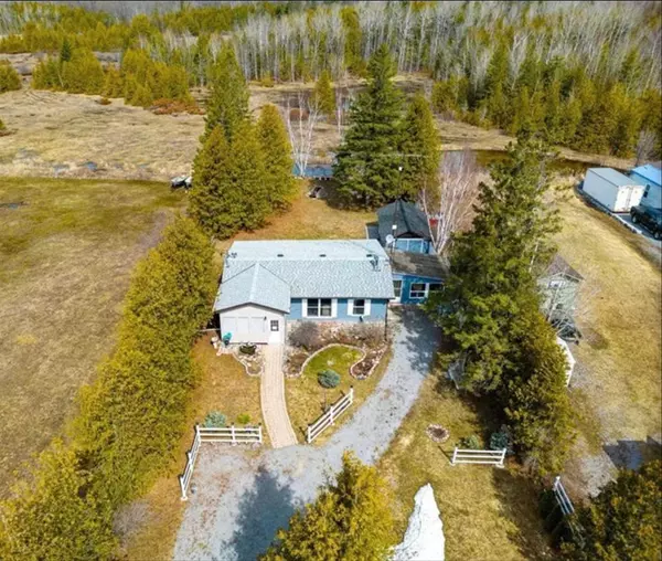 220 McGuire Beach RD, Kawartha Lakes, ON K0M 2B0