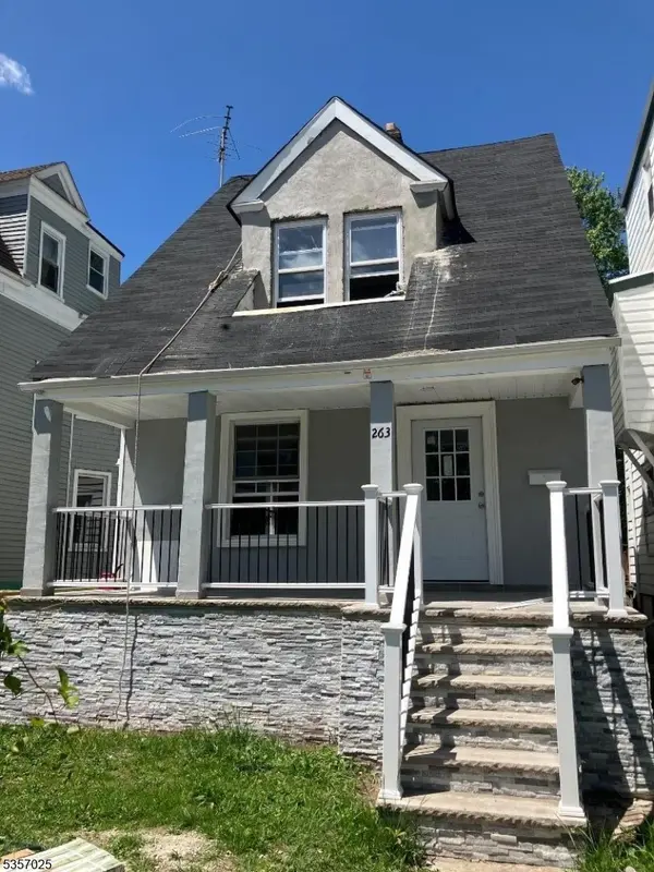 263 Halsted St, East Orange City, NJ 07018