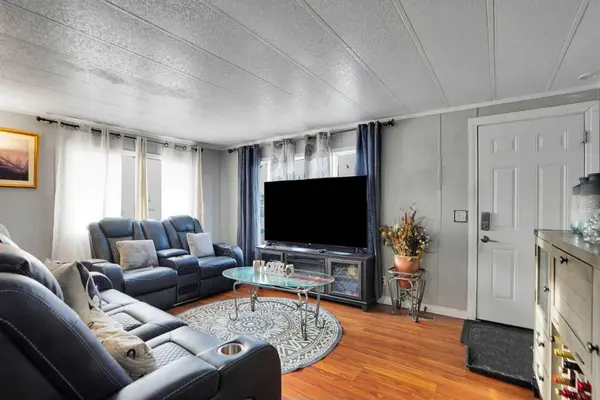 6220 17 AVE SE #344, Calgary, AB T2A 0W6