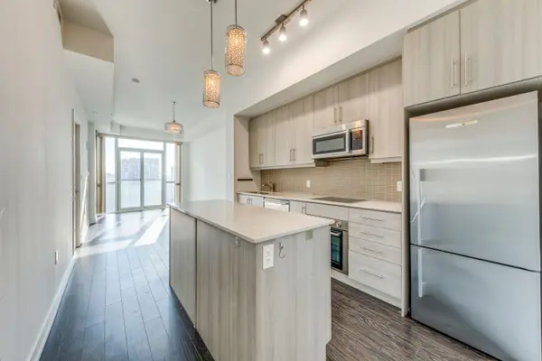 Toronto C08, ON M5E 0A8,1 The Esplanade DR #3401