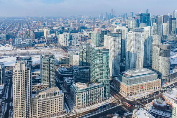 600 Fleet ST #1601, Toronto C01, ON M5V 1B7