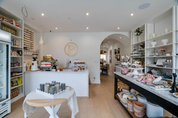 134 Tyrrel AVE, Toronto C02, ON M6G 2G5