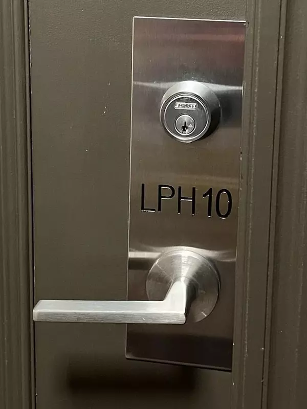 Toronto C14, ON M2N 7E6,28 Olive AVE #LPH10