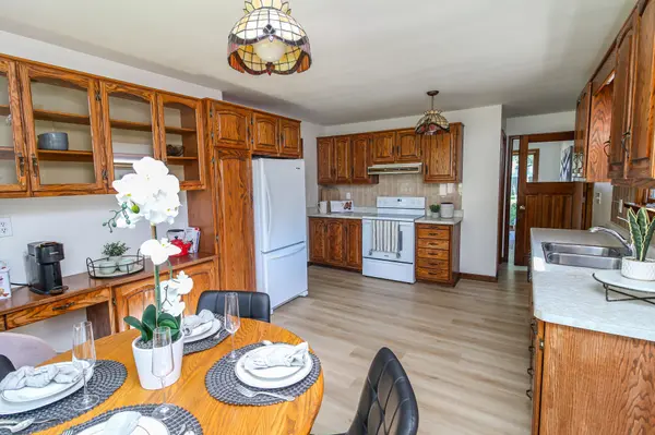 121 Northview AVE, Whitby, ON L1N 2G8