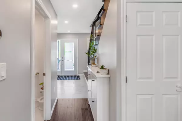 Brock, ON L0K 1A0,25555 Maple Beach RD