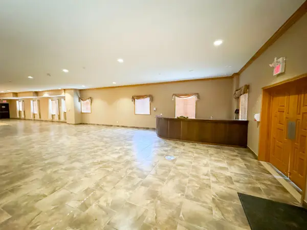 1003 Hamilton RD #Main Floor, London East, ON N5W 1A4