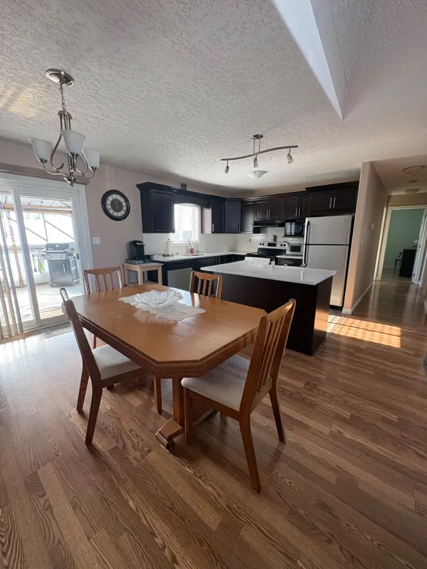 Brighton, ON K0K 1H0,23 Fox Den DR