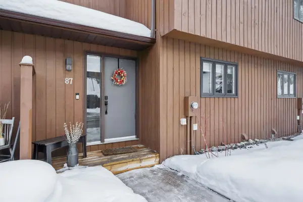 Bracebridge, ON P1L 1G2,87 Southbank DR