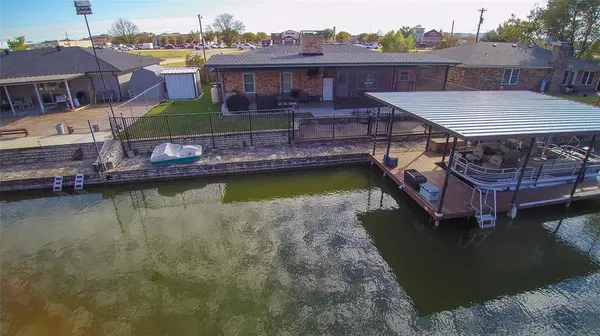 Granbury, TX 76048,304 Tahiti Drive