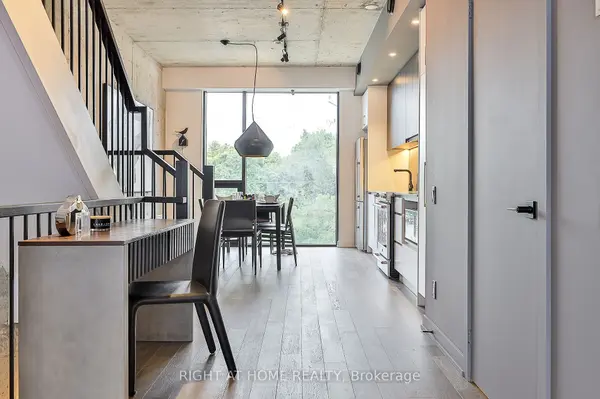 Toronto C15, ON M2K 1A7,12 Dervock CRES #17