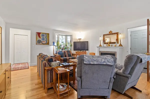 Brockville, ON K6V 4L5,31 Chaffey ST