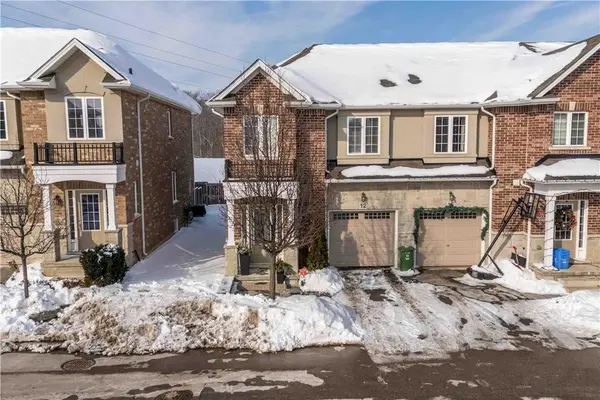 90 RAYMOND RD N #12, Hamilton, ON L9K 0J6