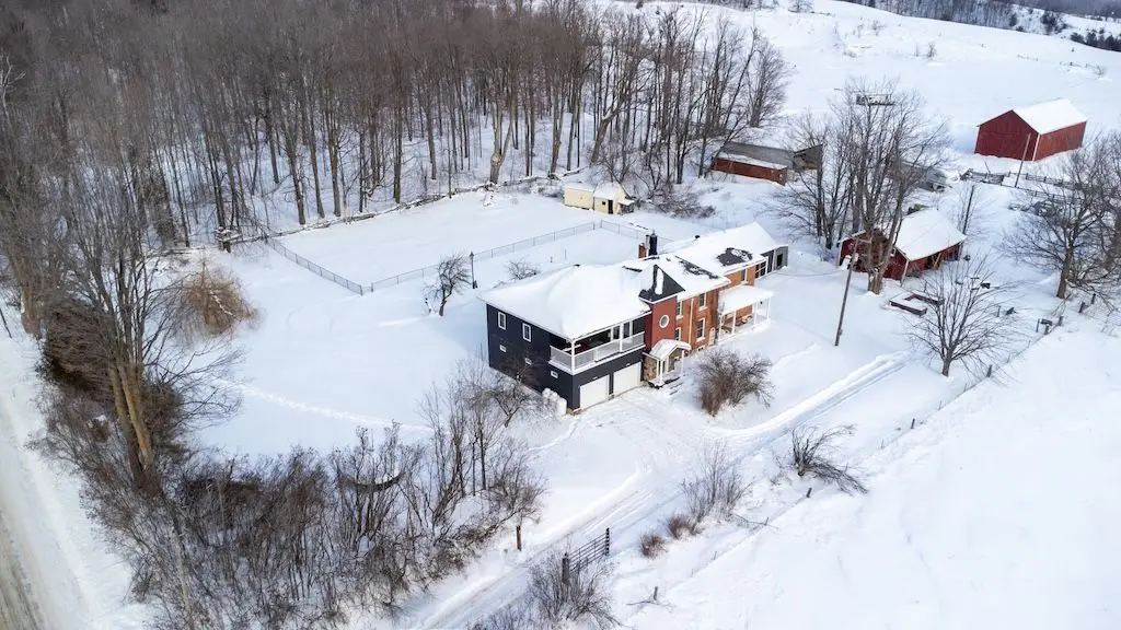 1665 Dranoel RD, Cavan Monaghan, ON L0A 1C0