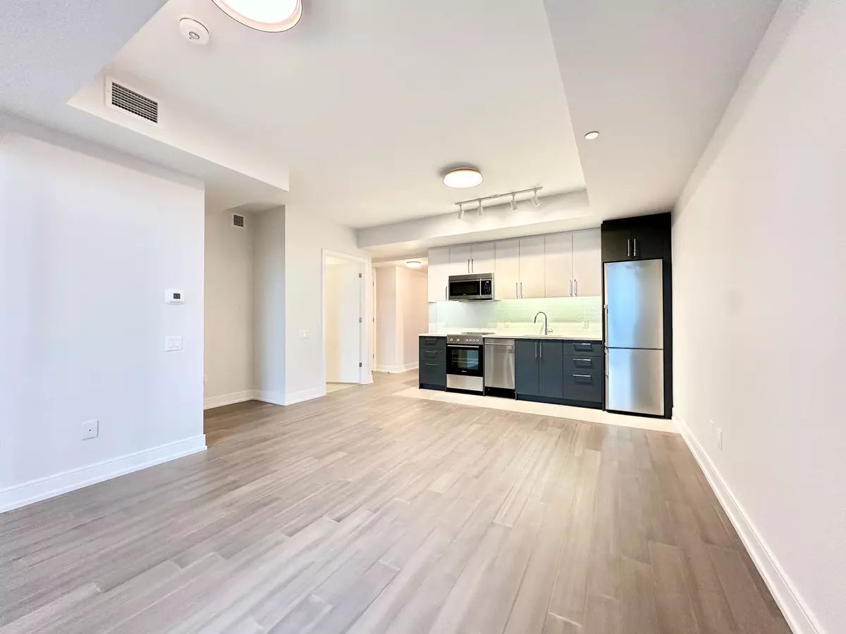 Toronto C01, ON M5S 0G4,664 Spadina AVE #810