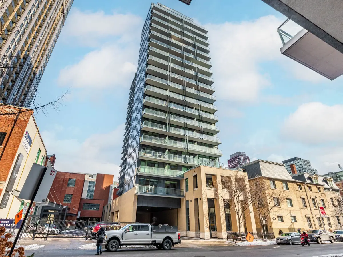 105 George ST #708, Toronto C08, ON M5A 0L4