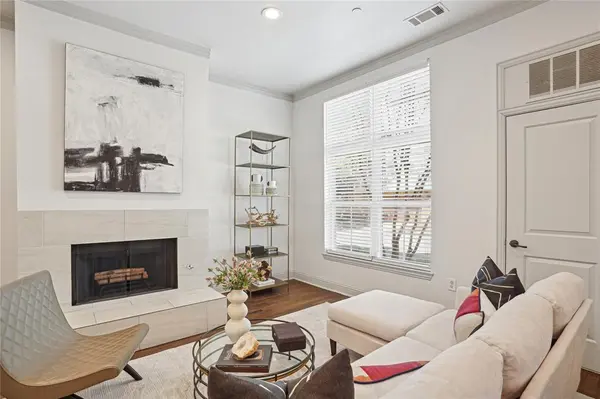 4201 Lomo Alto Drive #4715, Highland Park, TX 75219