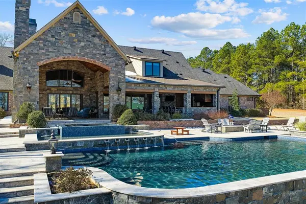 8081 Lords Way, Mooringsport, LA 71060