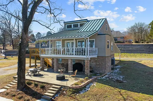 8081 Lords Way, Mooringsport, LA 71060