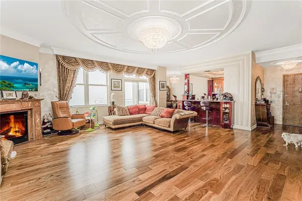 125 Oceana DR East #PH1B, Brooklyn, NY 11235