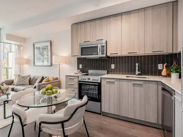 105 George ST #708, Toronto C08, ON M5A 0L4