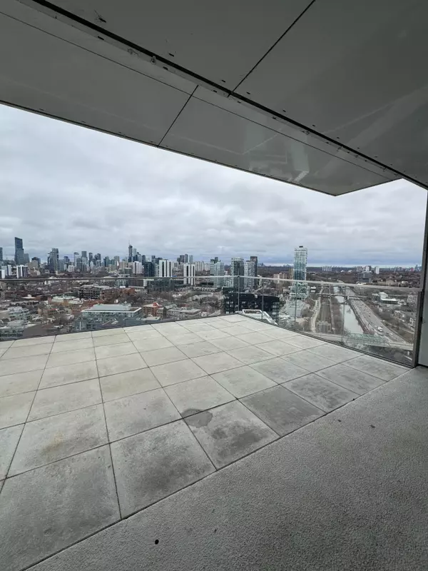 Toronto C08, ON M5A 0M4,170 Bayview AVE #2604