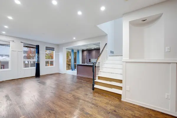 1140 Beneford RD, Oshawa, ON L1K 0A2