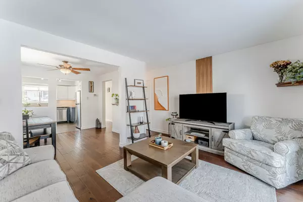 Barrie, ON L4N 6M4,6 James ST