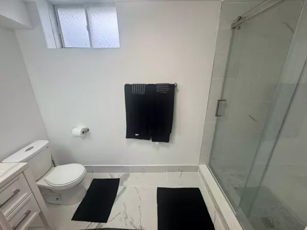 Barrie, ON L4N 0J7,11 Kelsey CRES