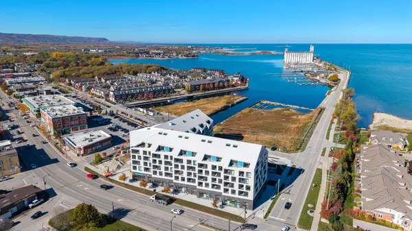 31 Huron ST #305, Collingwood, ON L9Y 5T7