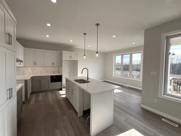 Central Elgin, ON N5P 0E5,9 Horizon CT