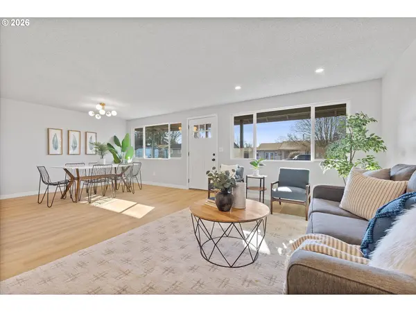 11 BERWICK CT, Molalla, OR 97038