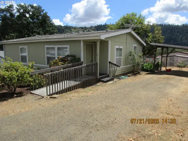 Winston, OR 97496,751 SE MEADOWOOD DR