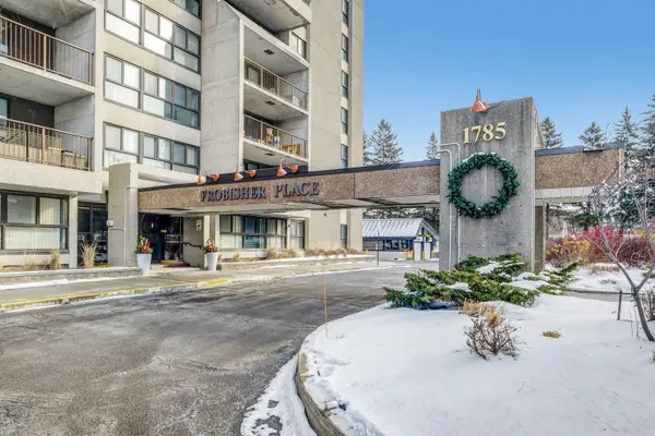 1785 Frobisher LN #1609, Alta Vista And Area, ON K1G 3T7