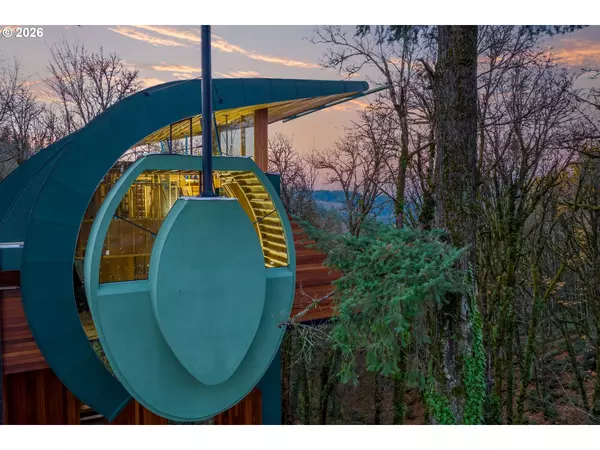 Portland, OR 97210,216 NW ROYAL BLVD