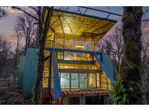 Portland, OR 97210,216 NW ROYAL BLVD