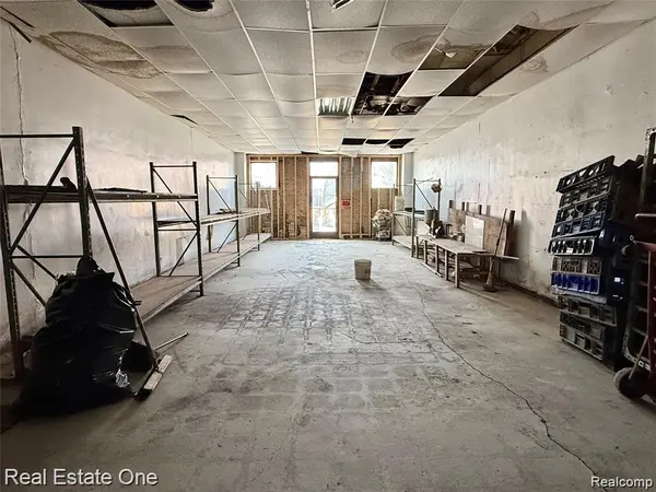 17039-17041 W WARREN AVE, Detroit, MI 48228