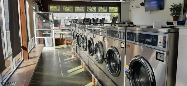 81 Somerset St, Somerville Boro, NJ 08876