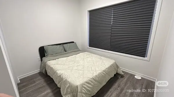 128 Matawin LN, Richmond Hill, ON L4B 0H7