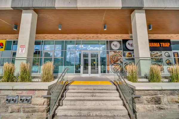 Kitchener, ON N2H 0C7,60 Frederick ST #2404