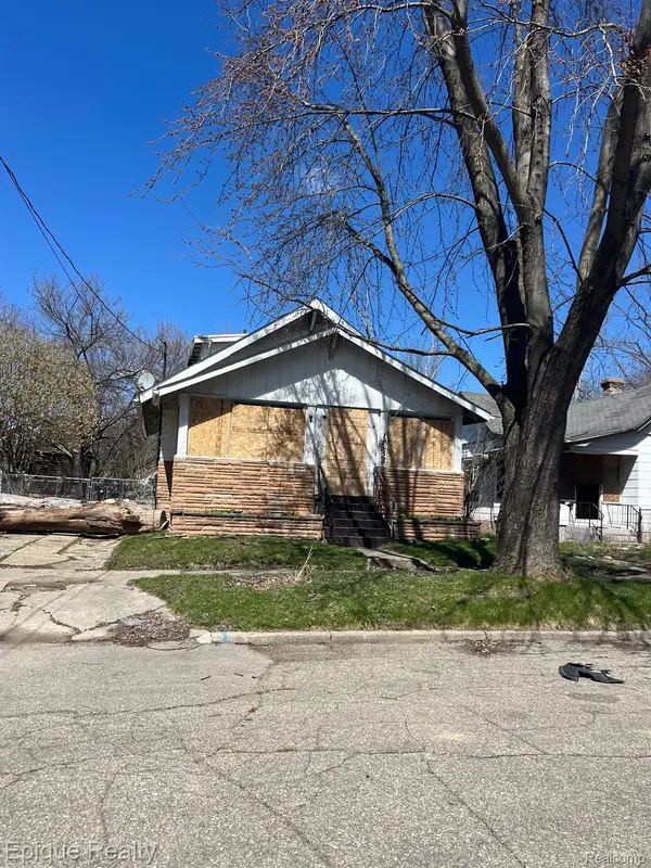 133 E OAKLEY ST, Flint, MI 48503